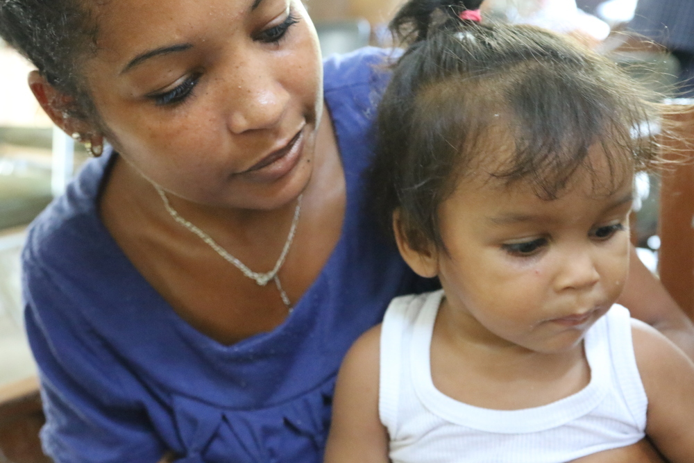 Lianet Ramírez, 25 años, madre de un bebé de un año, ambos residentes en Indaya (Foto: Ismario Rodríguez)