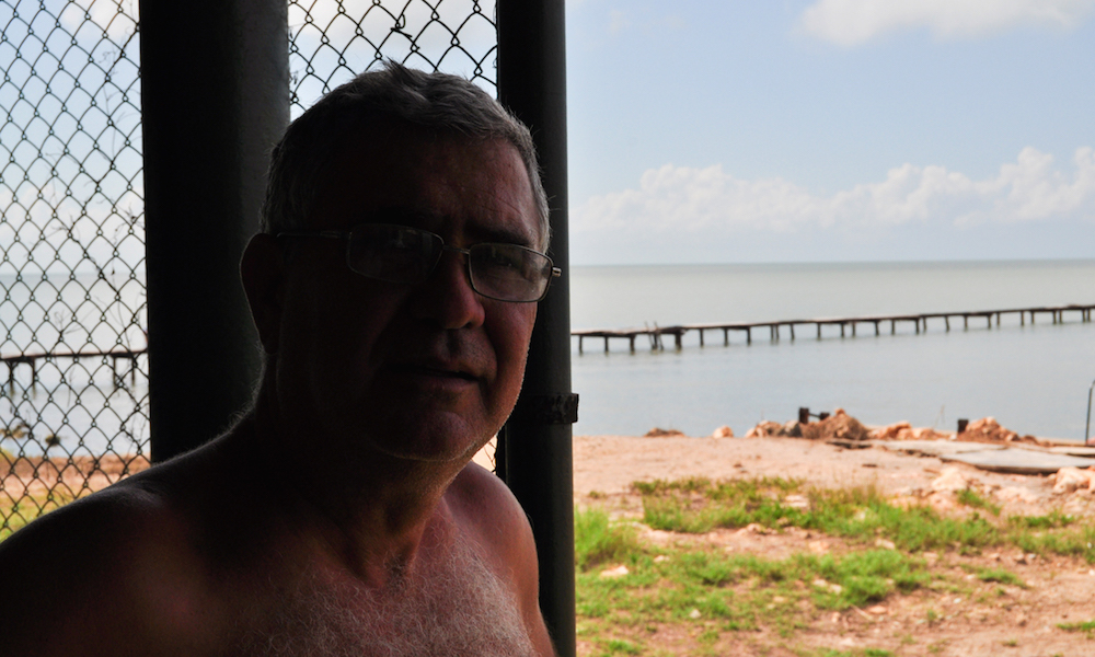 Ramón Carrocera y su hermano pasan sus vacaciones en la playa desde hace cuarenta años (Foto: Julio Batista)