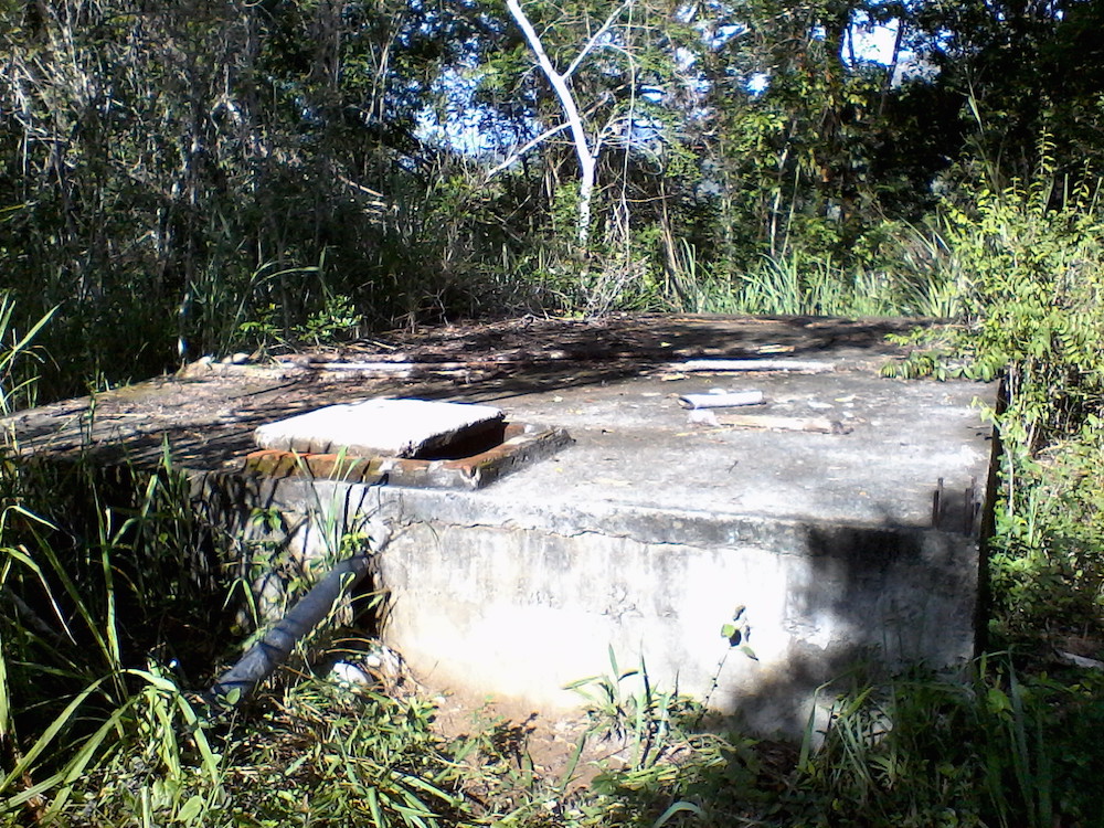 El acueducto de San Félix consiste en el trasvase de un manantial a una caja de agua y de esta a la red de mangueras hacia las casas, todo por fuerza de gravedad (Foto: Lian Morales)