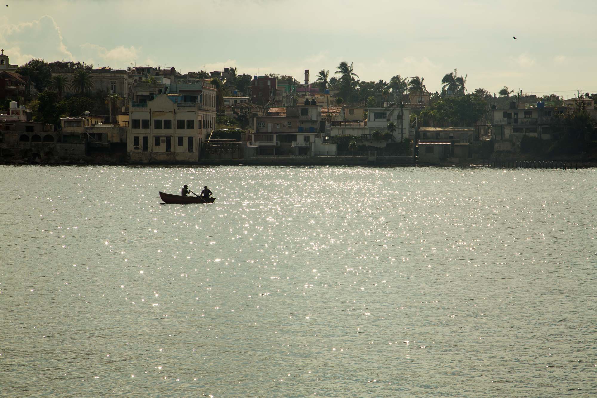 De lejos, Cojímar parece el mismo pueblo de siempre (Foto: Jorge Ricardo)