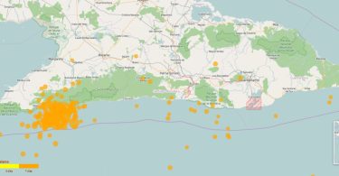 Detalle de un mapa de Cuba que muestra la actividad sísmica reciente en Cuba, con datos del visor de sismos del CENAIS. Los puntos de los sismos están representados por colores según su magnitud, con una destacada actividad en la región suroriental de la isla. Imagen: captura de pantalla del sitio oficial del CENAIS.